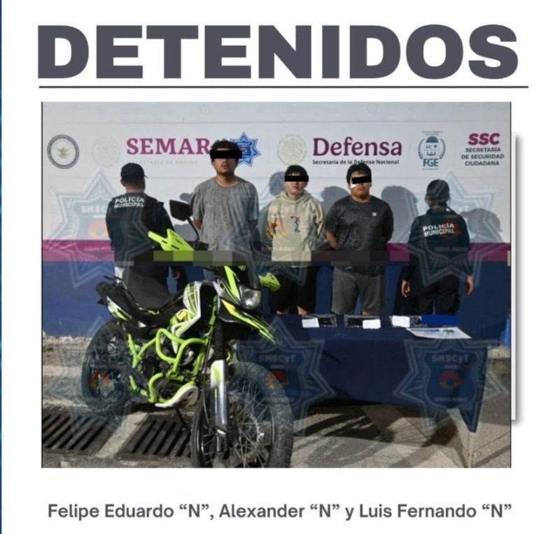 POLICÍA CANCÚN RECUPERA MOTOCICLETA CON REPORTE DE ROBO Y DETIENE A TRES MASCULINOS
