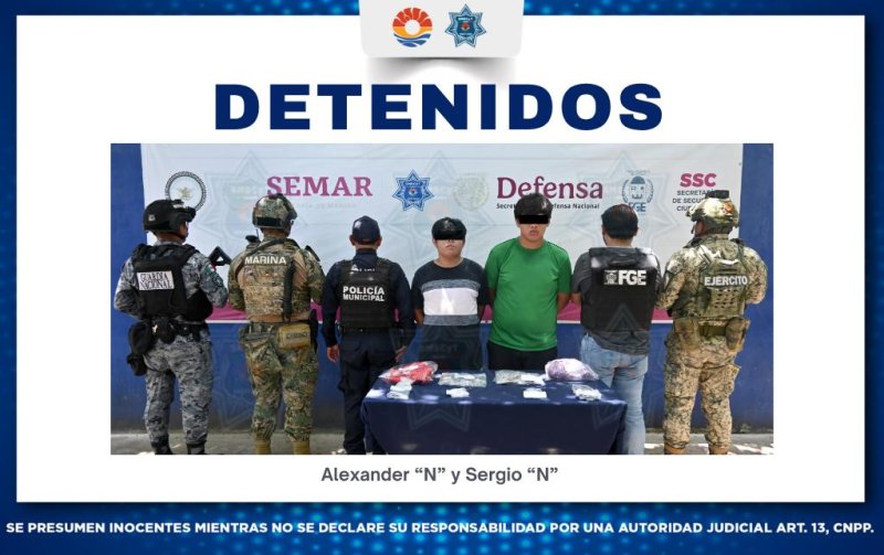 DETIENEN A DOS NARCOMENUDISTAS