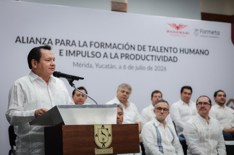 Renacimiento Maya capacita a trabajadoras y trabajadores yucatecos para empleos mejor pagados.