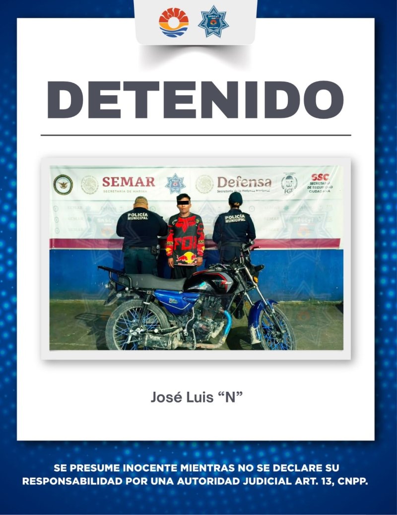 POLICÍA CANCÚN RECUPERA MOTOCICLETA